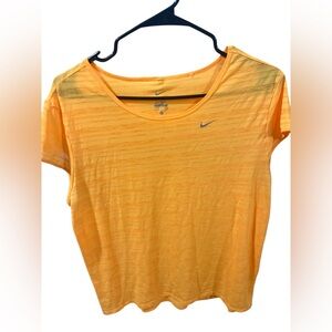 Nike Dri-Fit lightweight top size large